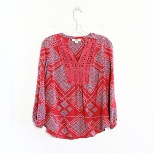 Vintage America boho top lace crochet bib peasant blouse red blue print S Small